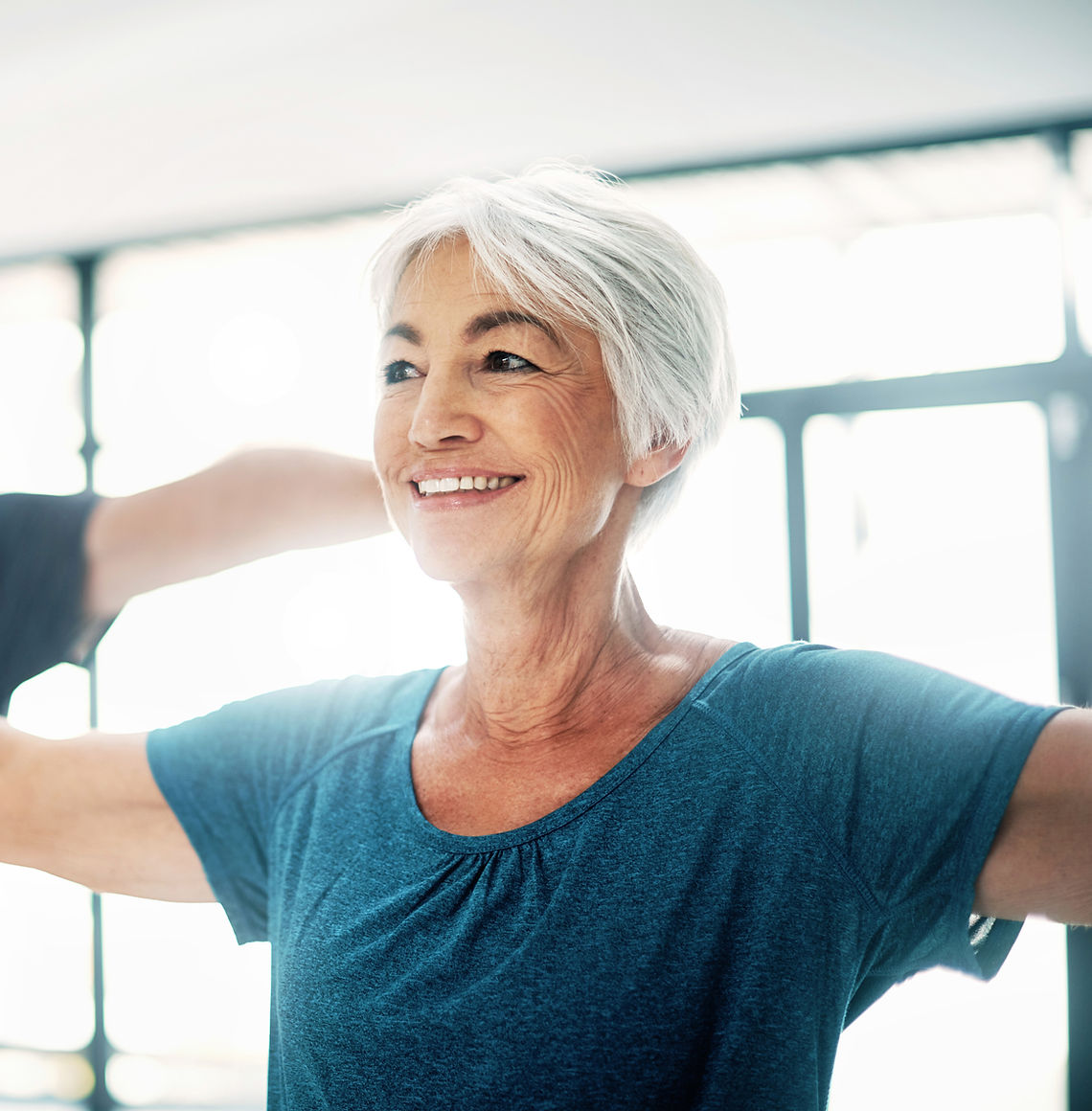 Casal idosa praticar yoga